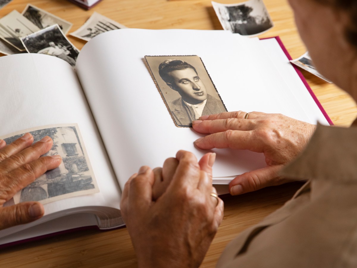 Art + Memory: Using Archives, Family Legacies & Personal Histories in Your&nbsp;Work